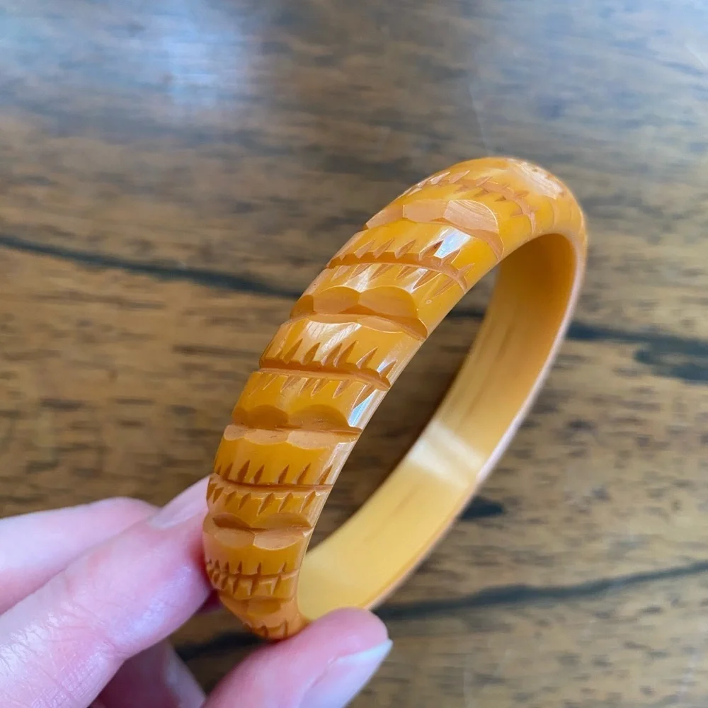 Vintage Bakelite Amber Carved Bangle Bracelet